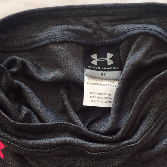 Under Armour Girls (4T) Outfit - Picture 6 of 6